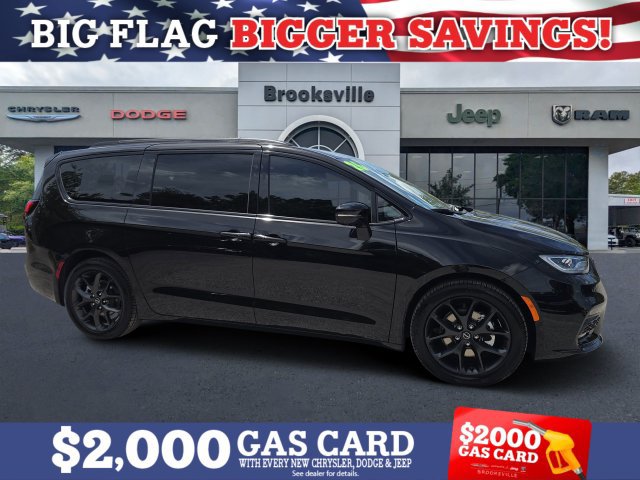 New 2026 Chrysler Pacifica Limited w/ S Appearance Package FWD image 1