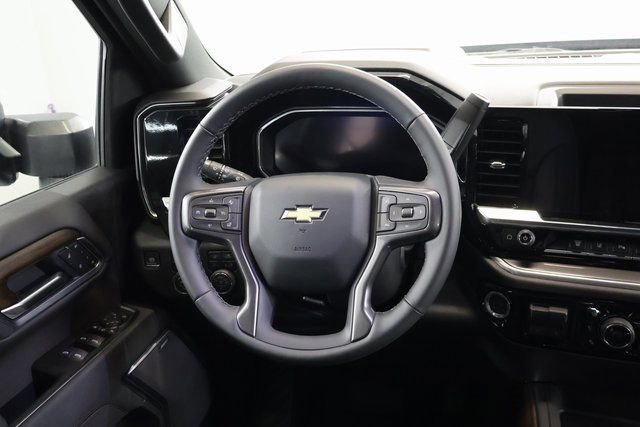 New 2026 Chevrolet Silverado 3500 High Country w/ Technology Package image 13