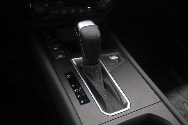 New 2026 Nissan Kicks SV AWD/4WD image 18