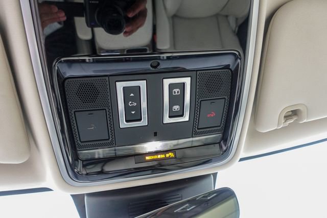 Used 2019 Land Rover Range Rover HSE image 22