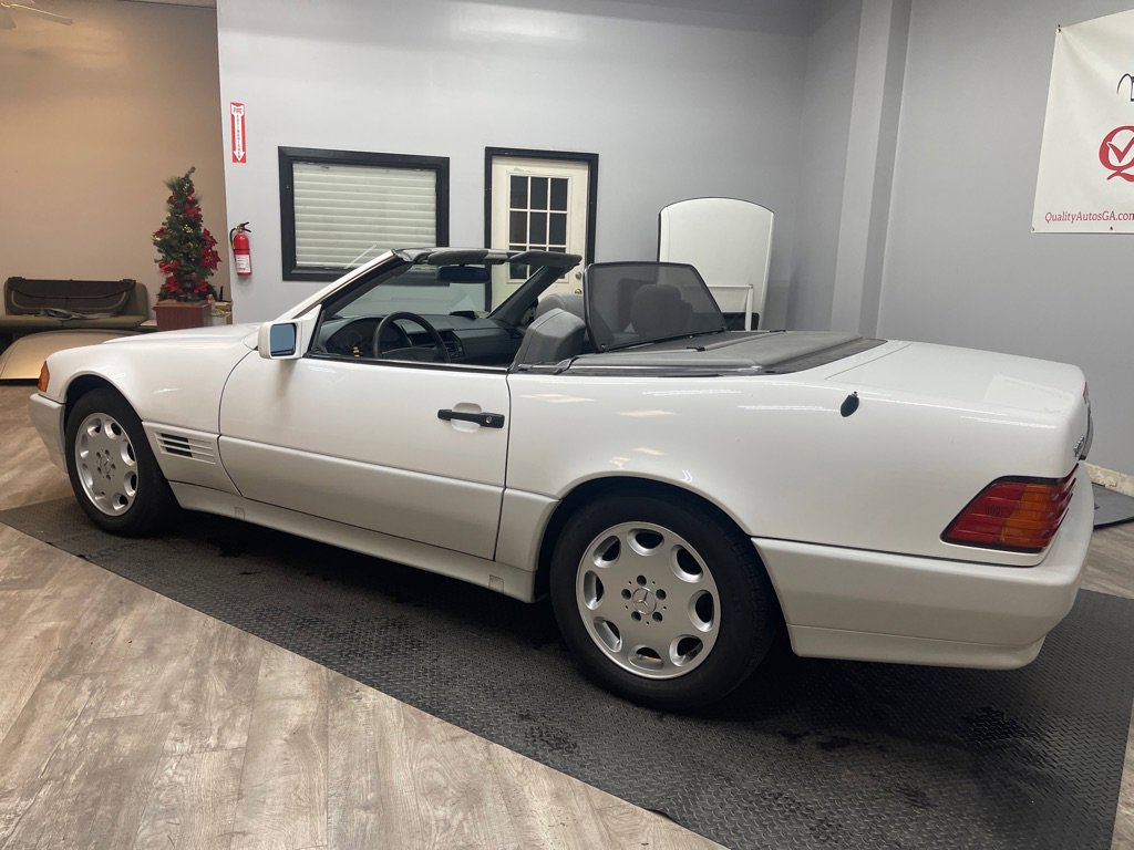 Used 1994 Mercedes-Benz SL 320 image 9