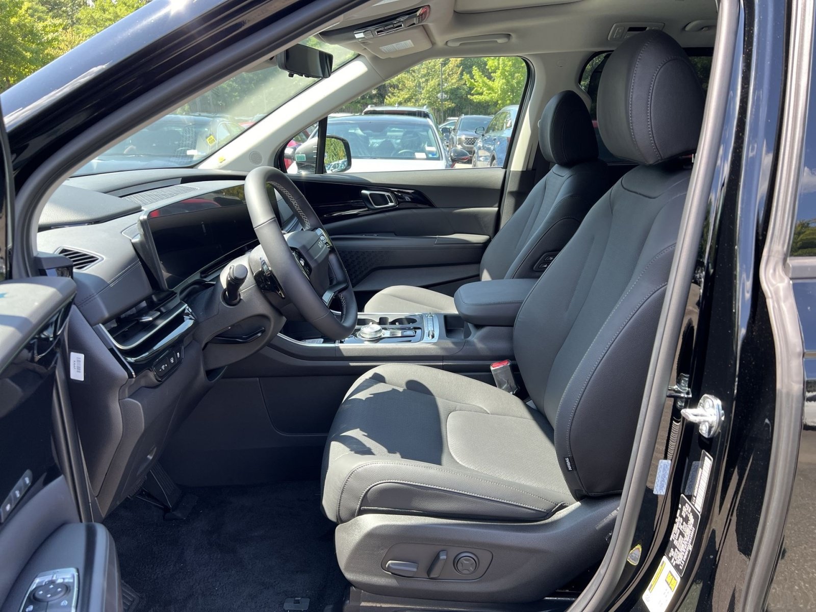 New 2027 Kia Carnival SX Prestige FWD image 16