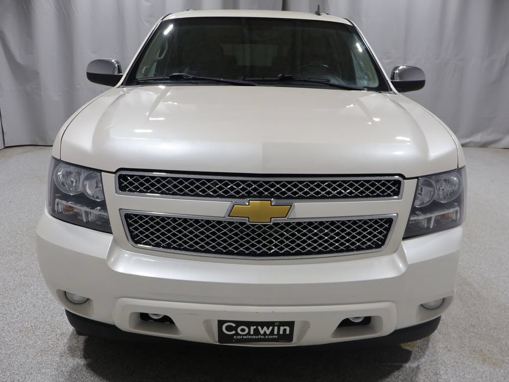 Used 2013 Chevrolet Suburban LTZ AWD/4WD image 13