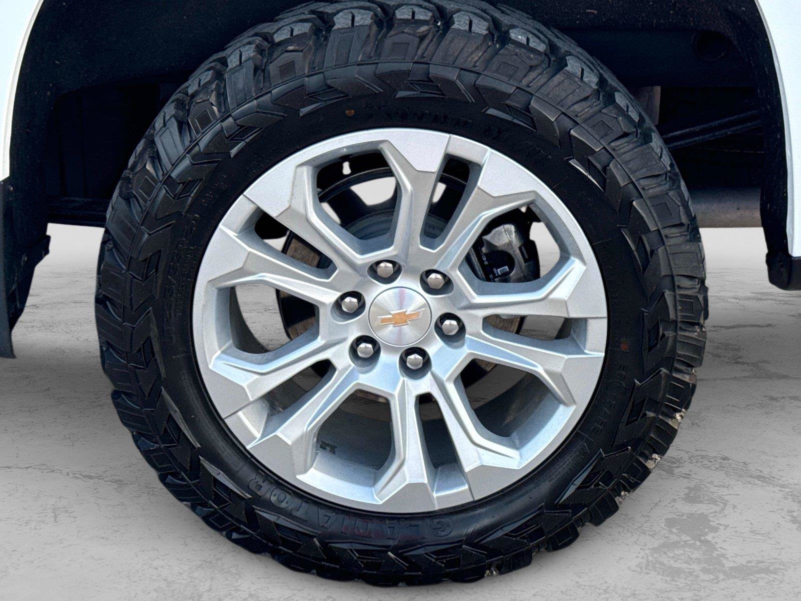 Used 2026 Chevrolet Silverado 1500 LTZ w/ LTZ Premium Package AWD/4WD image 9