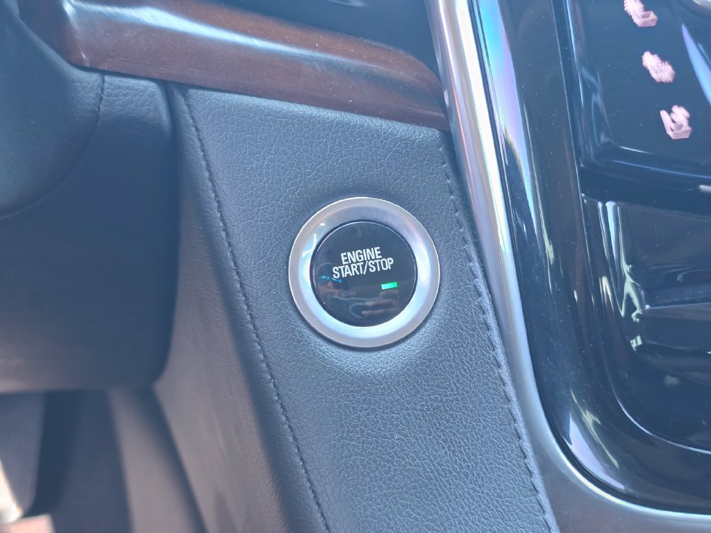 Used 2020 Cadillac Escalade Luxury RWD image 30