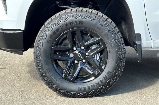 New 2026 Chevrolet Silverado 1500 Custom Trail Boss image 35