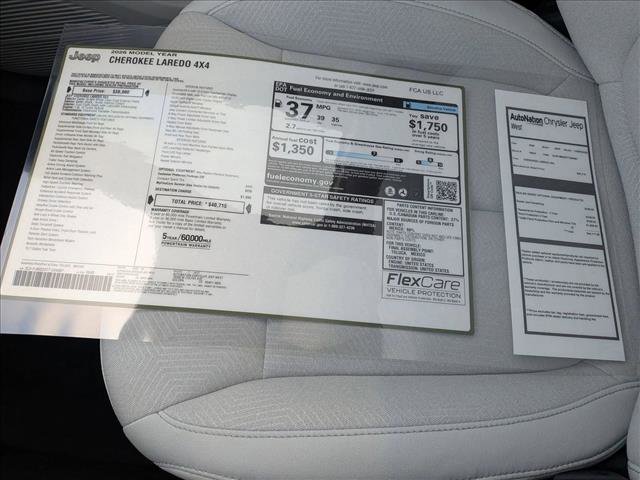 New 2026 Jeep Cherokee Laredo image 18