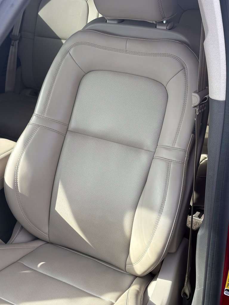 Used 2023 Lincoln Corsair AWD w/ Equipment Group 101A image 13