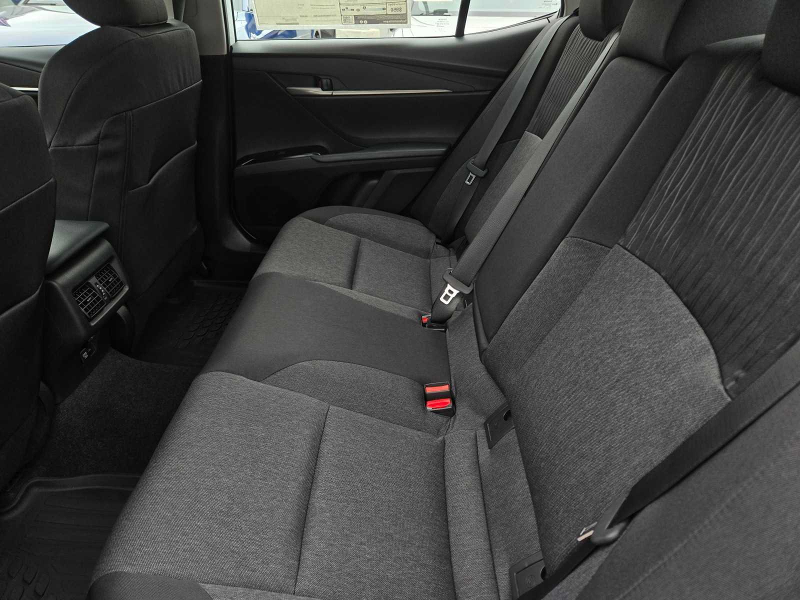 New 2026 Toyota Camry LE w/ Convenience Package FWD image 8