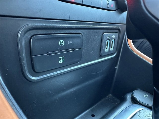 Certified 2018 Ford EcoSport SES image 24