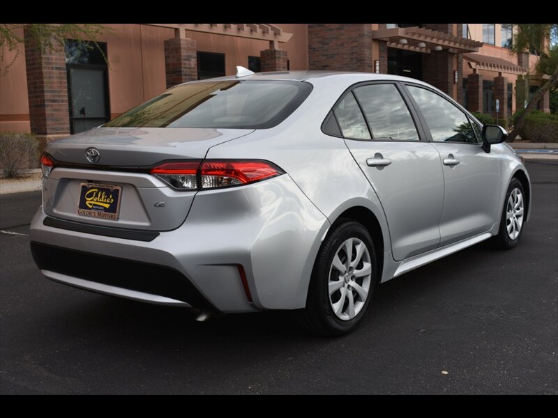 Used 2021 Toyota Corolla LE w/ Carpet Mat Package (TMS) FWD image 7