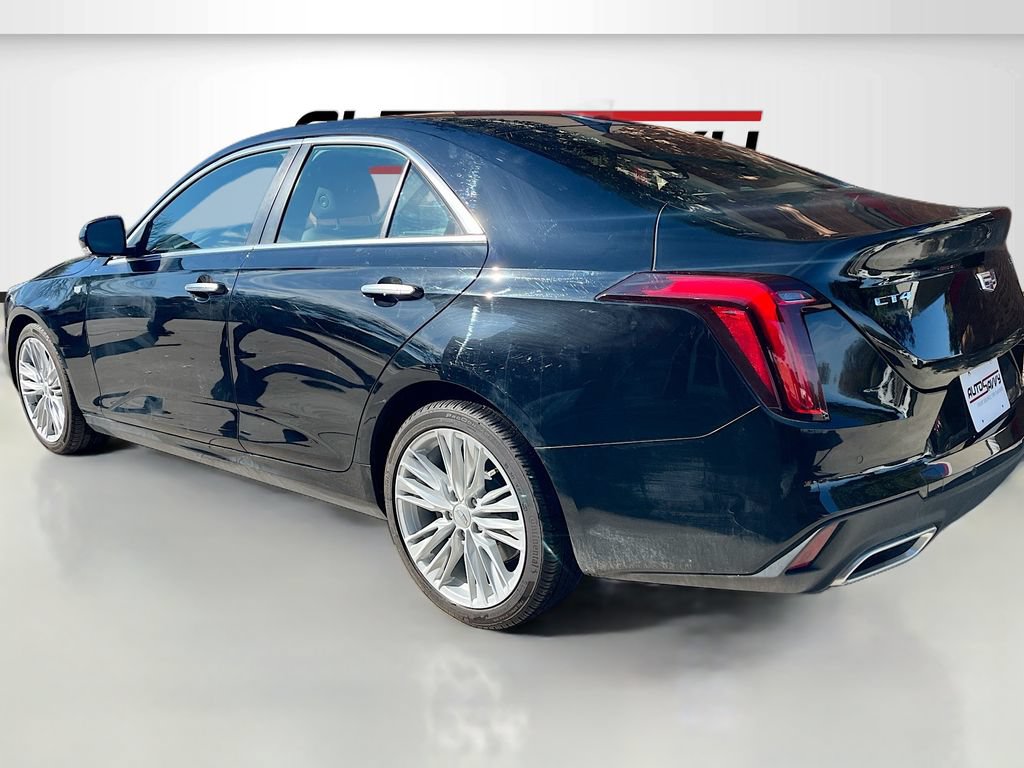 Used 2025 Cadillac CT4 Premium Luxury RWD image 5