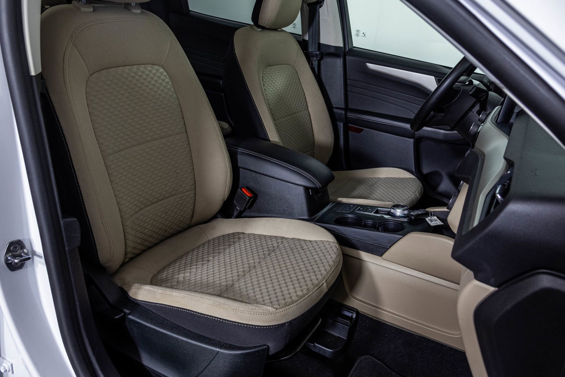 Used 2022 Ford Escape SE w/ Convenience Package image 45