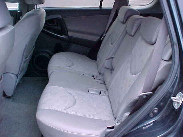 Used 2009 Toyota RAV4 4WD w/ Base L4 Extra Value Pkg image 14