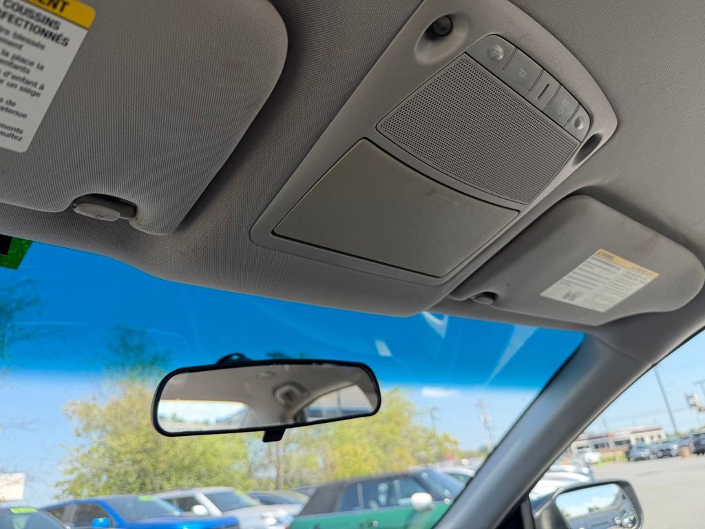 Used 2015 Nissan Altima 2.5 SV FWD image 23