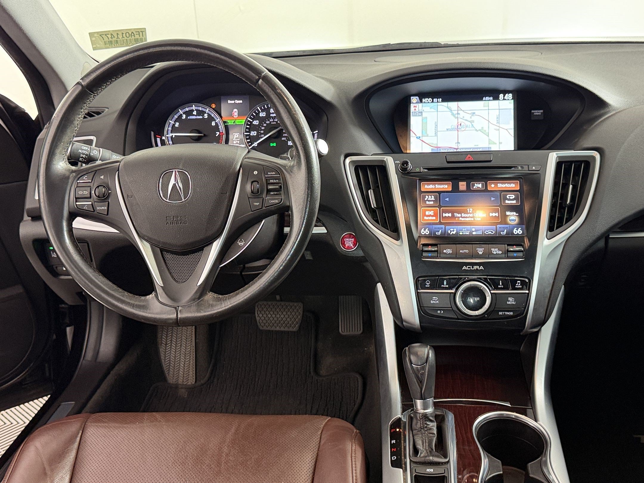 Used 2015 Acura TLX w/ Technology Package FWD image 29