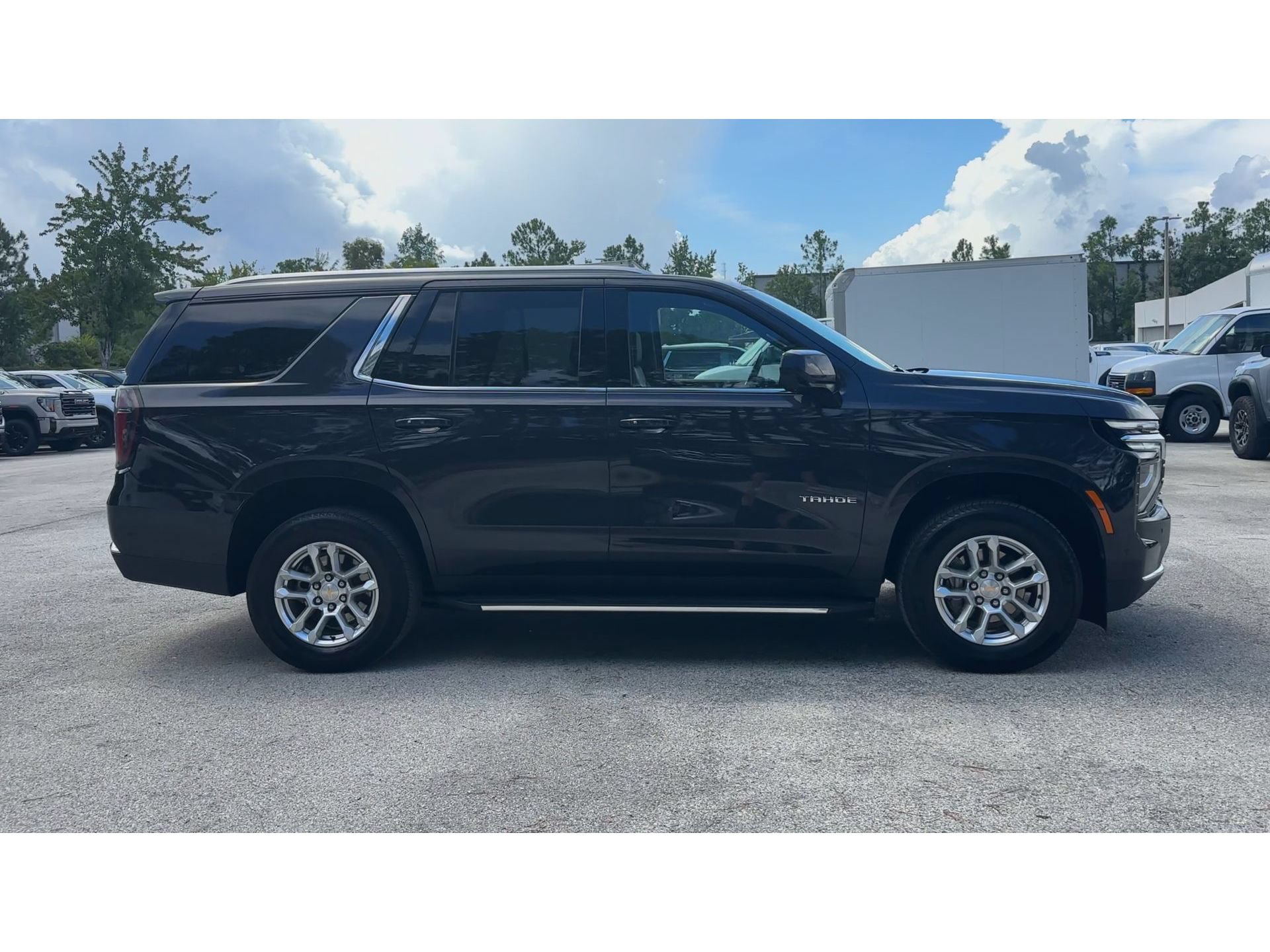 Certified 2025 Chevrolet Tahoe LT RWD image 9