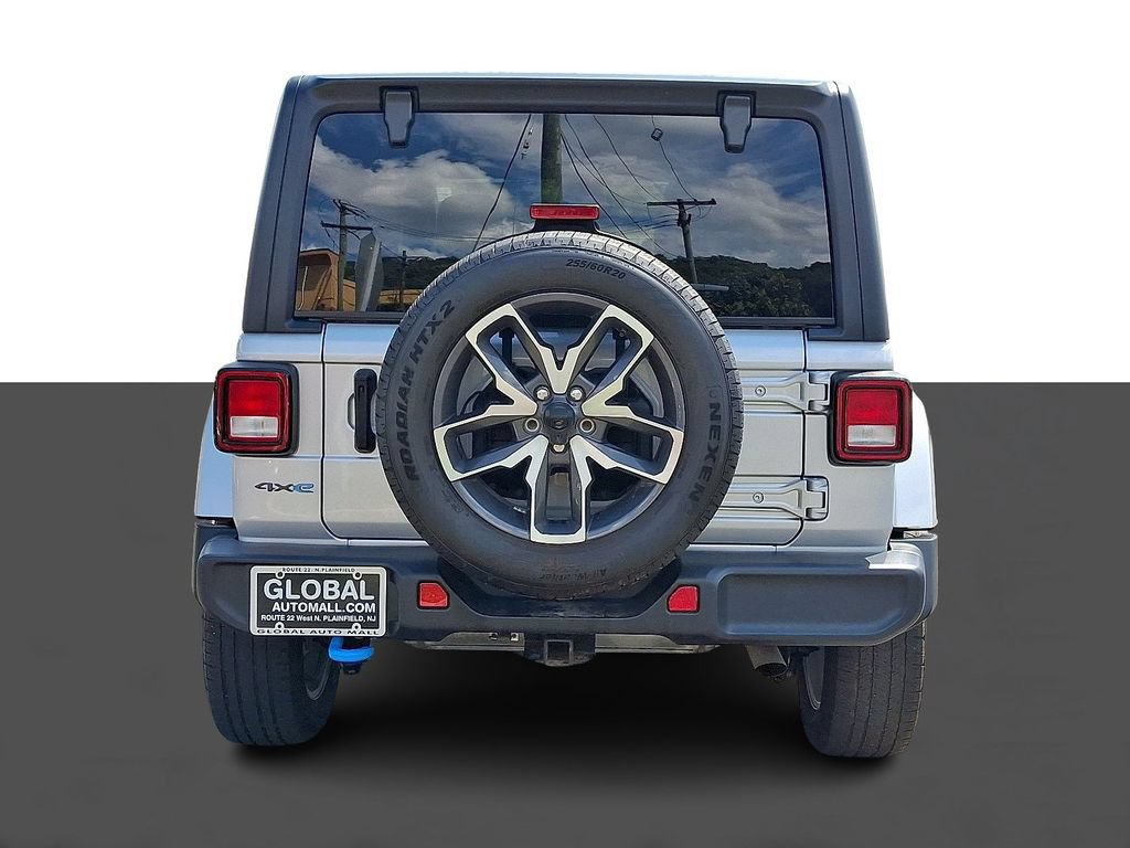Used 2024 Jeep Wrangler Unlimited w/ Convenience Group AWD/4WD image 6