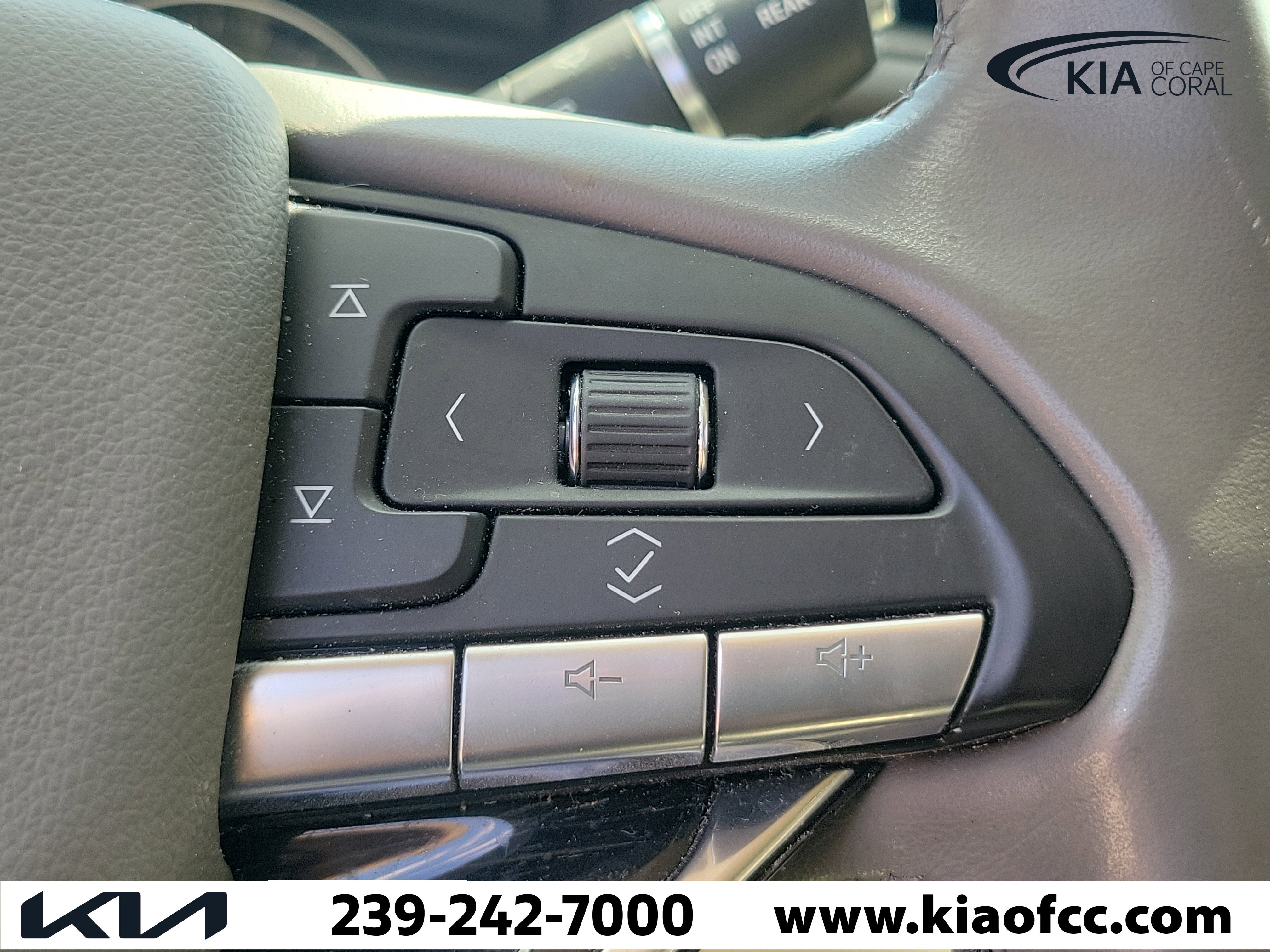 Used 2021 Cadillac XT6 Premium Luxury FWD image 23