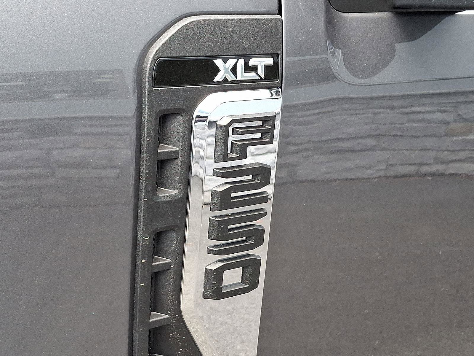 New 2025 Ford F250 XLT w/ FX4 Off-Road Package image 20