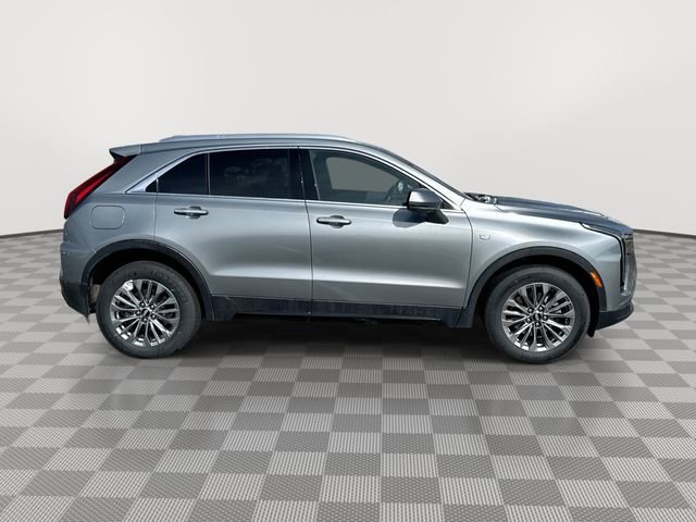 Used 2025 Cadillac XT4 Premium Luxury image 10