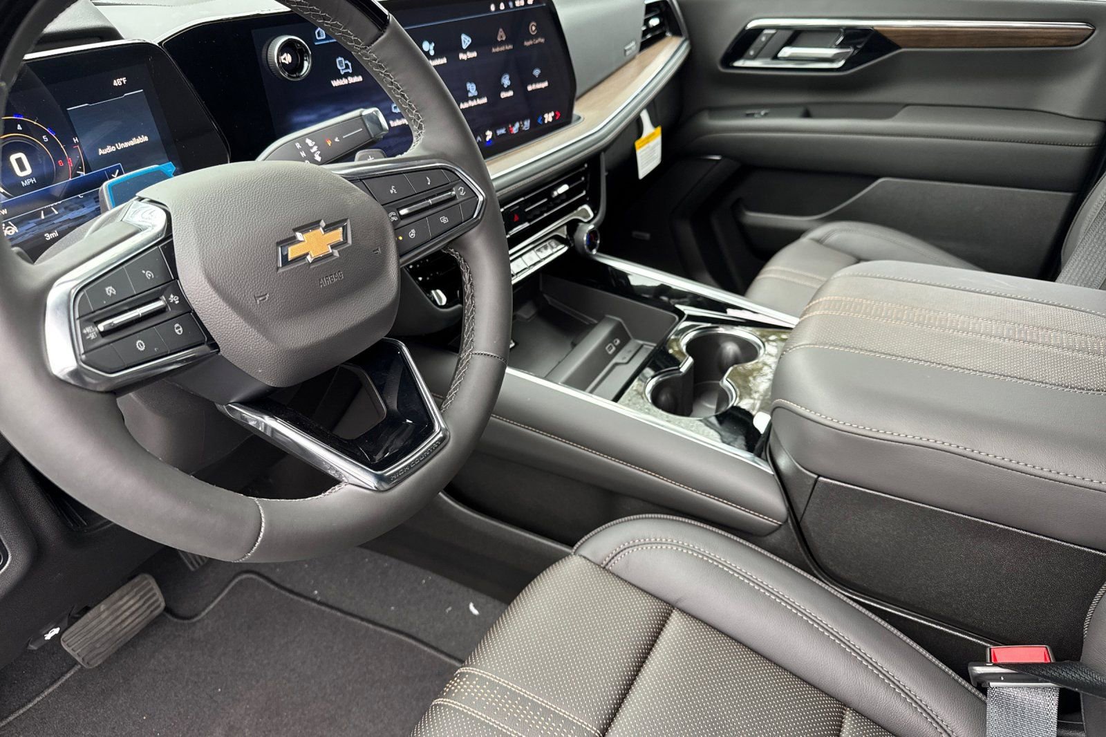 New 2026 Chevrolet Suburban High Country image 9