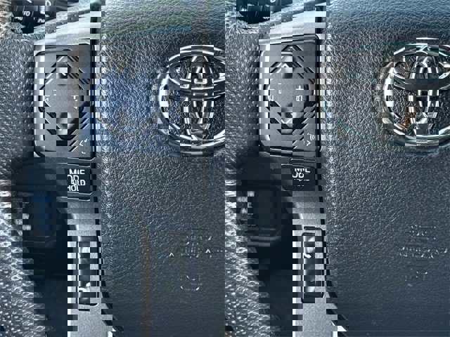 Used 2023 Toyota Tacoma TRD Sport image 14