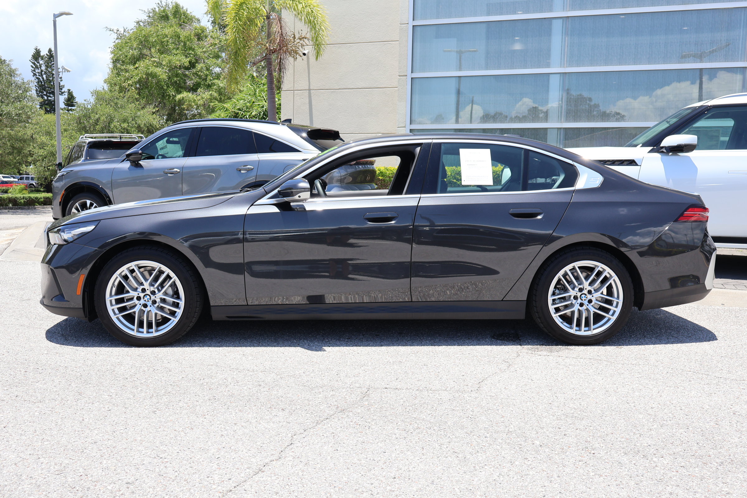 Used 2025 BMW 530i RWD image 6
