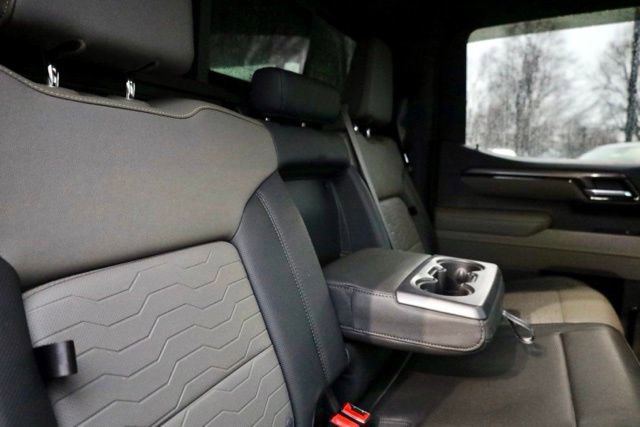 Certified 2025 Chevrolet Silverado 1500 ZR2 w/ Technology Package image 33