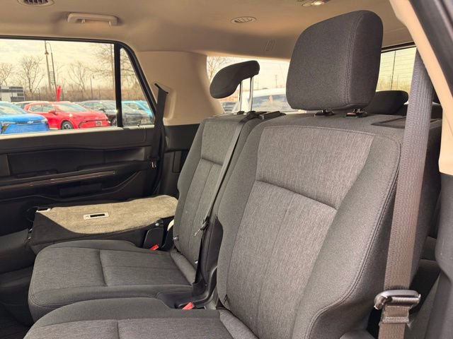 Used 2024 Ford Expedition XLT image 17