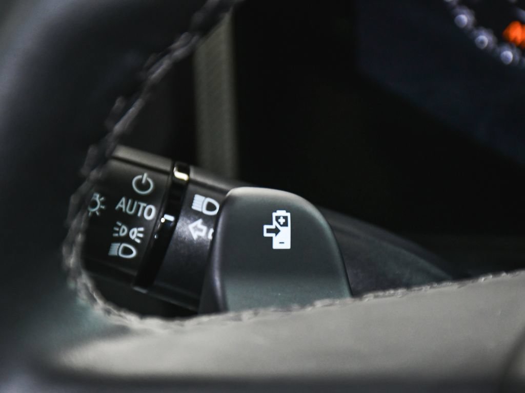 Used 2025 GMC Hummer EV 3X AWD/4WD image 31