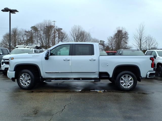 New 2026 Chevrolet Silverado 2500 High Country w/ Technology Package AWD/4WD image 3