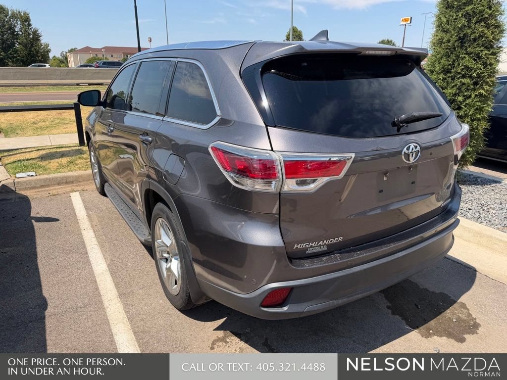 Used 2016 Toyota Highlander Limited FWD image 8