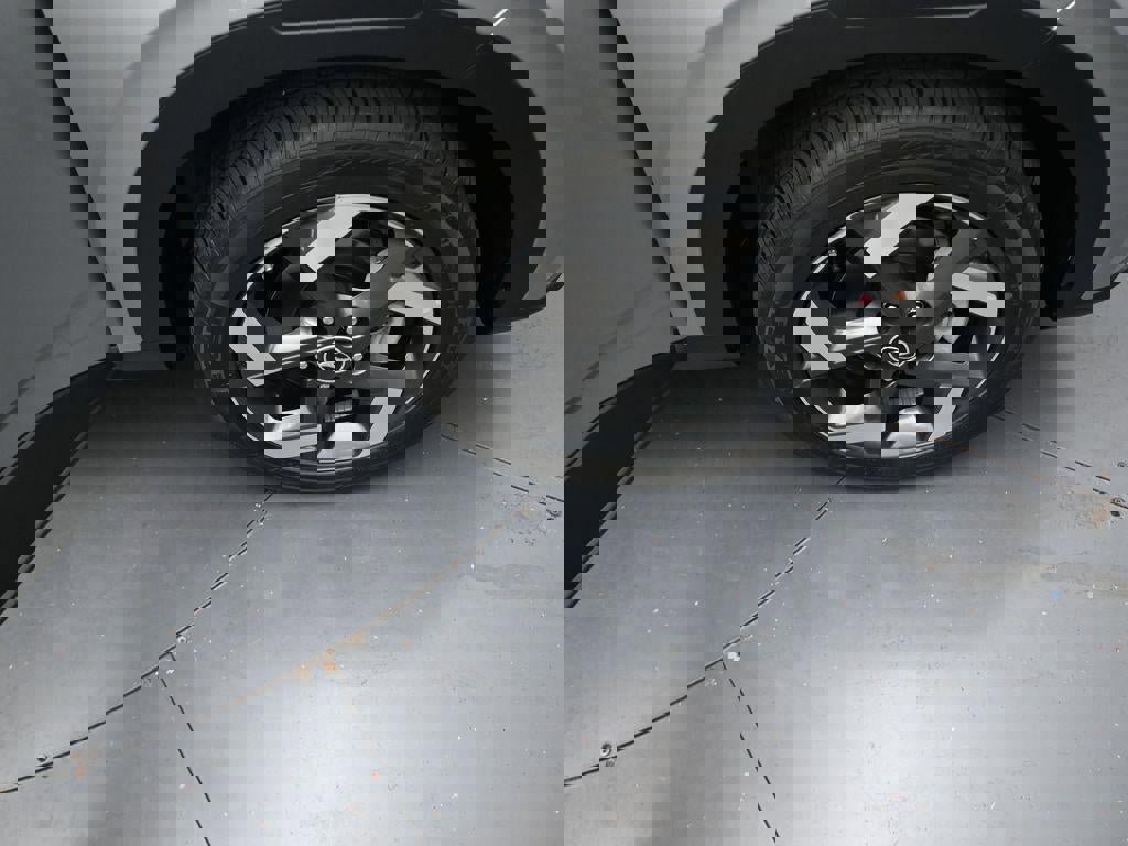 New 2026 Hyundai Venue SEL image 37