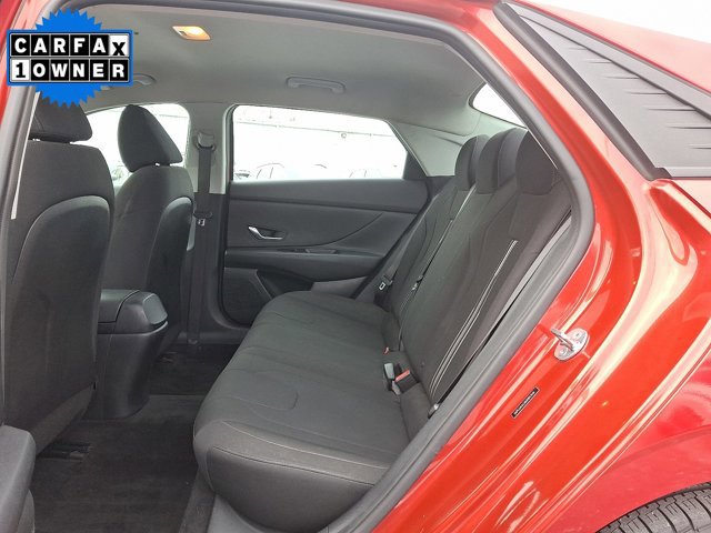Used 2021 Hyundai Elantra SEL image 10