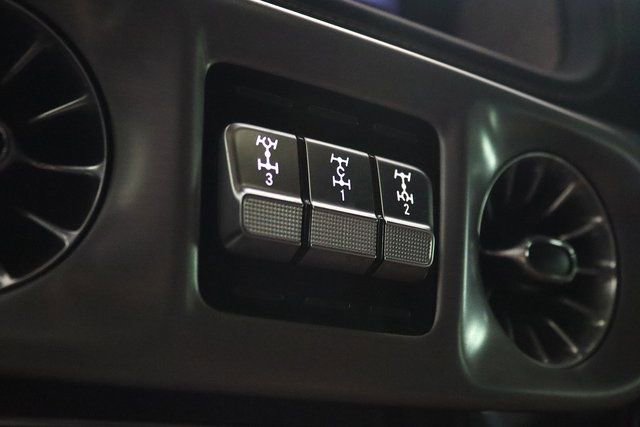 Used 2022 Mercedes-Benz G 550 G 550 image 27