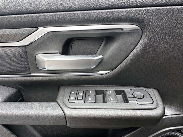 New 2026 RAM 1500 4x4 Crew Cab image 22