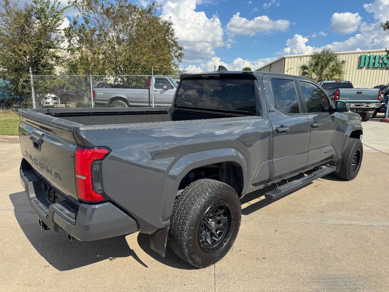 Used 2024 Toyota Tacoma SR5 image 2
