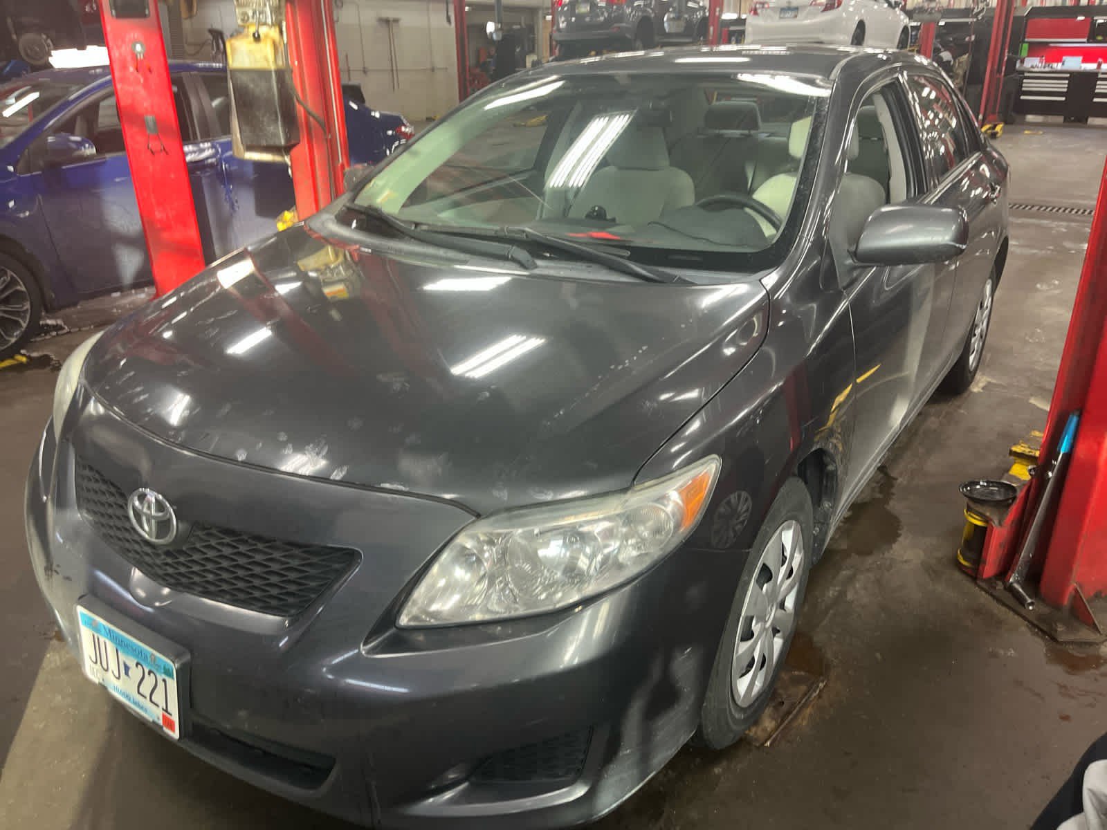 Used 2010 Toyota Corolla LE video 2