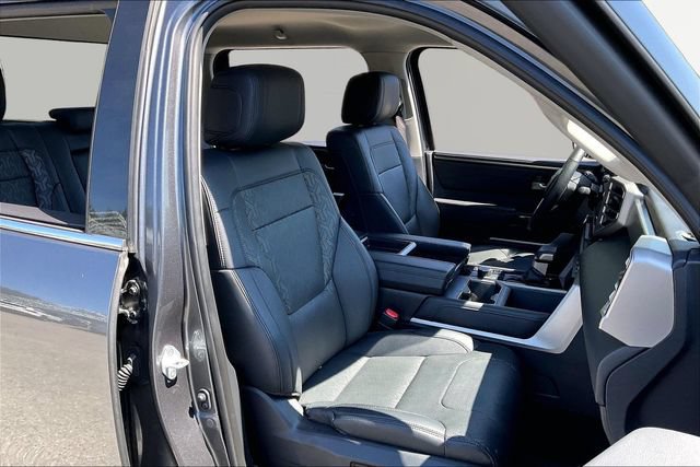 Used 2023 Toyota Tundra Limited AWD/4WD image 19