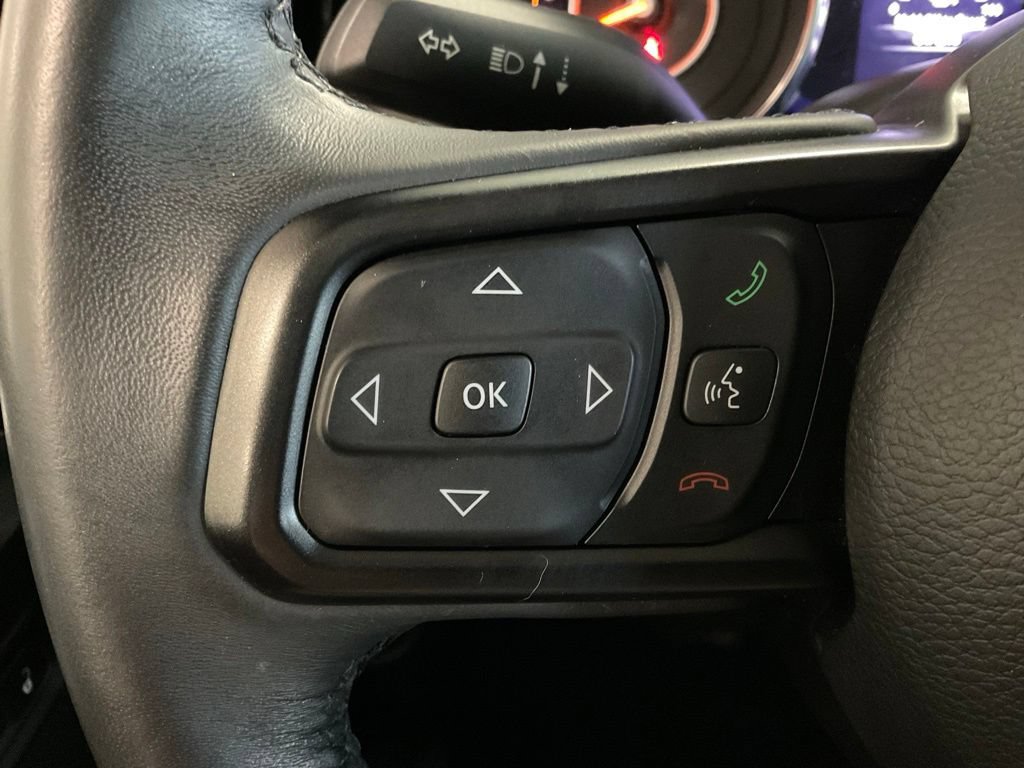 Used 2018 Jeep Wrangler Sport AWD/4WD image 12