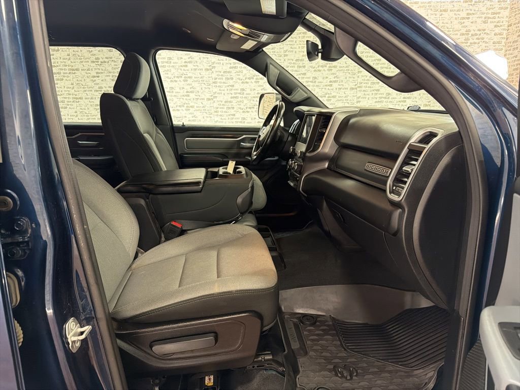 Used 2021 RAM 1500 Big Horn AWD/4WD image 11
