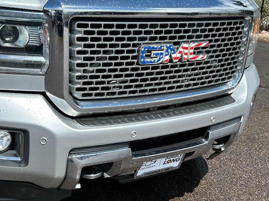 Used 2017 GMC Sierra 3500 Denali w/ Duramax Plus Package AWD/4WD image 22