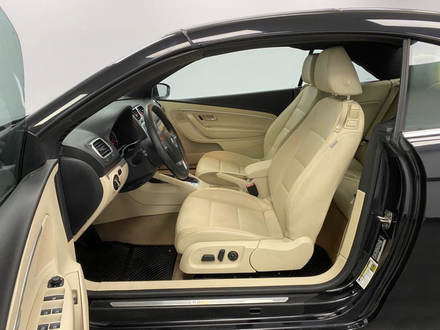 Used 2016 Volkswagen Eos Komfort image 28