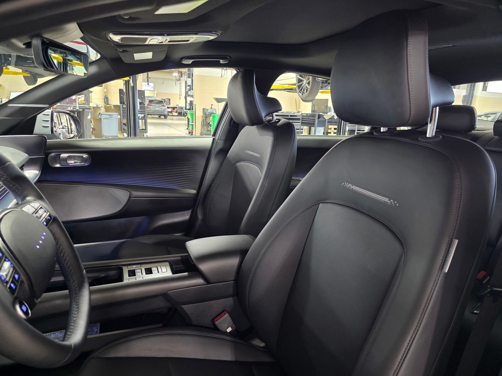 Used 2024 Hyundai Ioniq 6 Limited RWD image 23