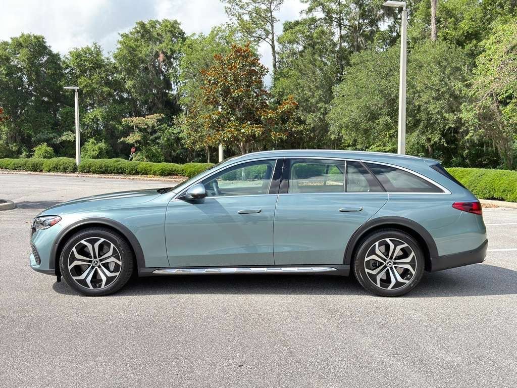 Used 2025 Mercedes-Benz E 450 4MATIC All-Terrain Wagon image 2