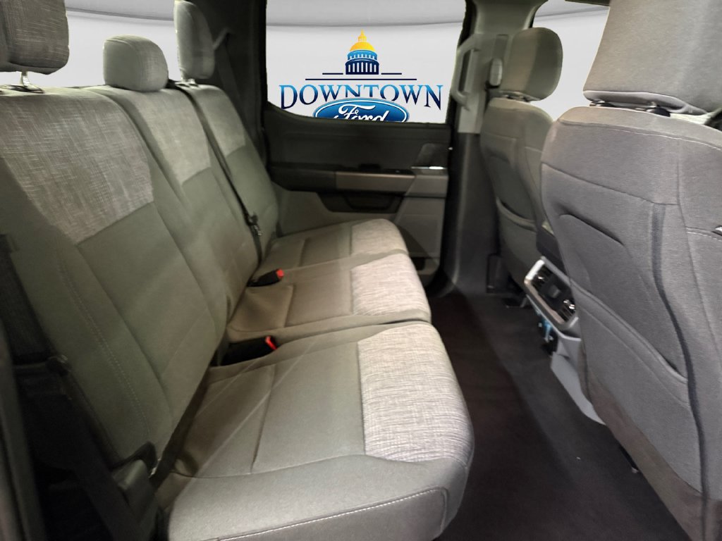 Used 2023 Ford F150 Lightning XLT AWD/4WD image 31