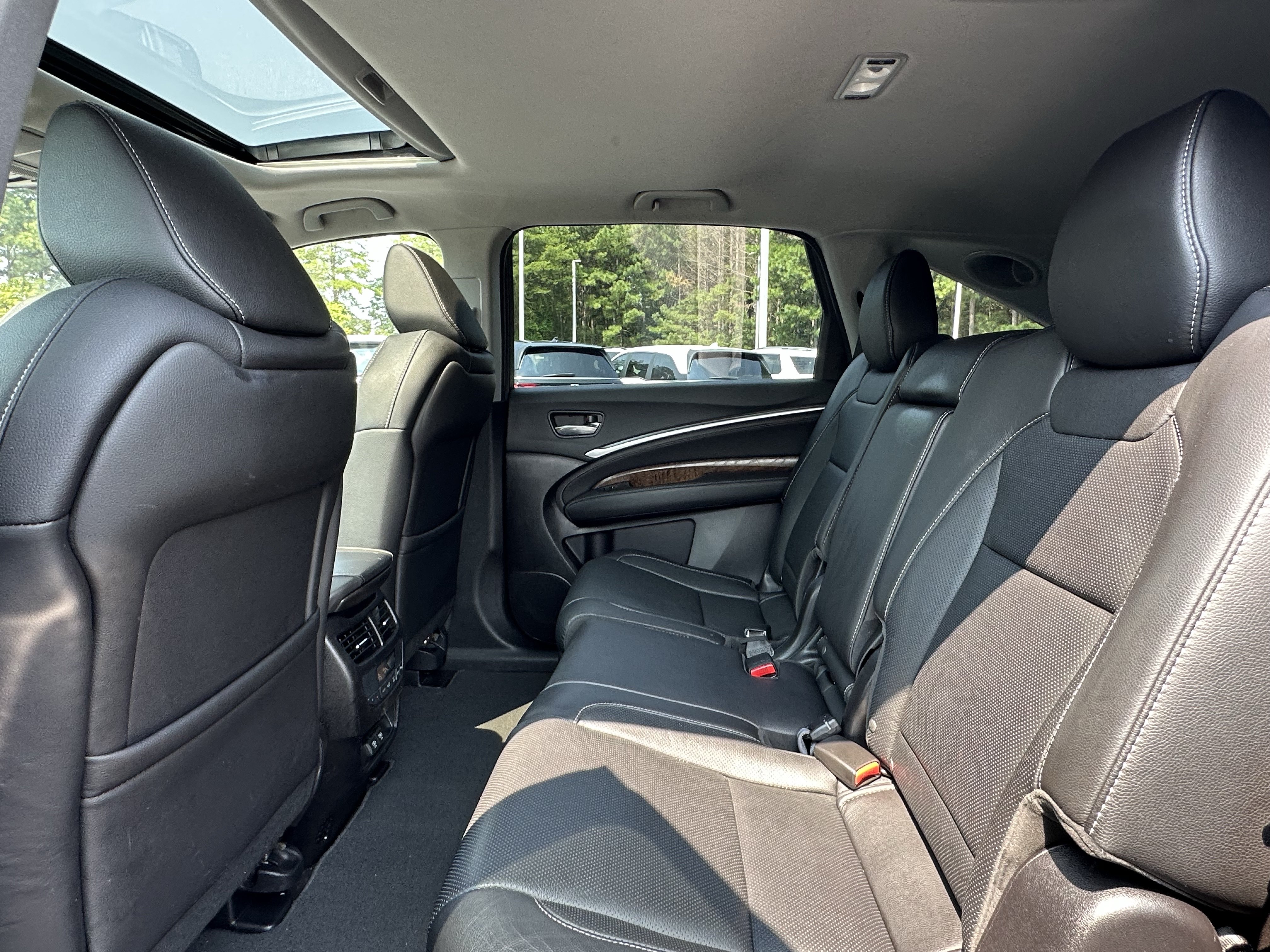Used 2020 Acura MDX w/ Technology Package FWD image 45