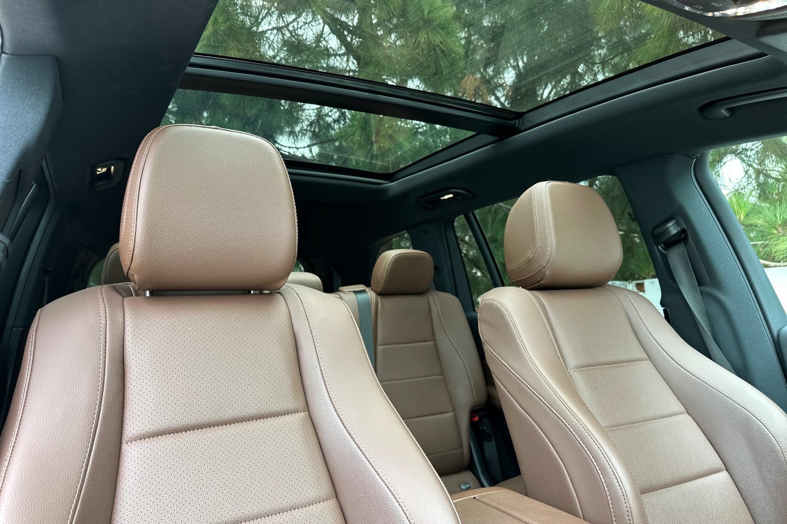 Used 2024 Mercedes-Benz GLS 450 4MATIC image 22