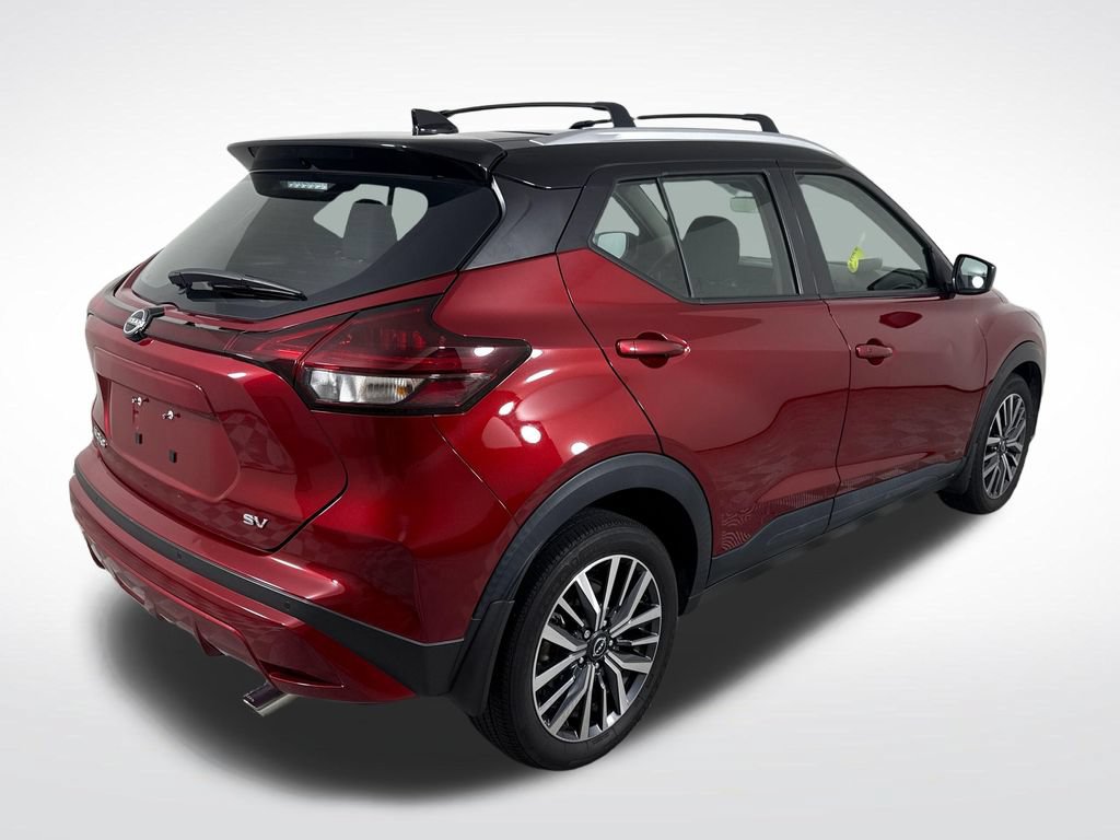 Used 2024 Nissan Kicks SV w/ Interior Electronics Package FWD image 3